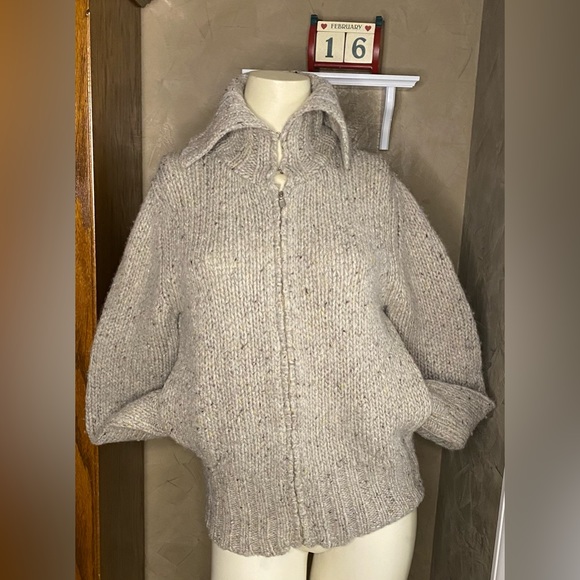 Vintage J Crew Silk-wool turtleneck Cheyenne sweater Iconic Women’s size Small - Picture 1 of 12